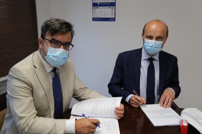 Podpisanie umowy o dofinansowanie projektu pn."Rzeszowskie szkoły zawodowe otwarte na rynek pracy- edycja 2",                źr&oacute;dło: Wojew&oacute;dzki Urząd Pracy